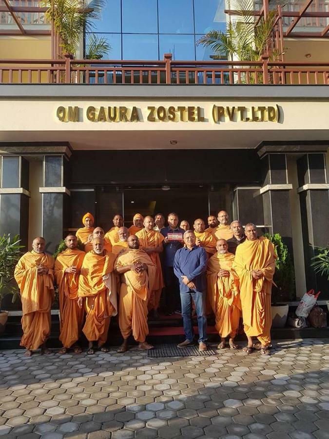 Om Gaura Hotel Pokhara Ngoại thất bức ảnh